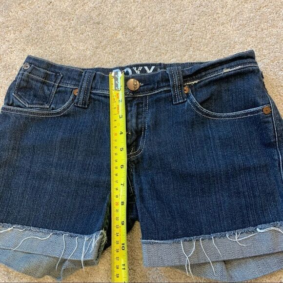 Roxy denim Jean shorts size 3 - Picture 5 of 5